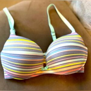 EUC Victoria’s Secret bra